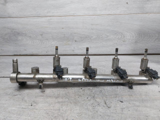 топливная рампа Ford Mondeo 4 поколение [рестайлинг] (2010 - 2015), 2.0 л., TNBA, бензин, 5255373, 5159029, CJ5E9F797BE, 0261555113, 0261500147, 5158969, BB5E9F797BC, 0261555115, 0261555181, CJ5E9F797BG, AG9E9F797AB