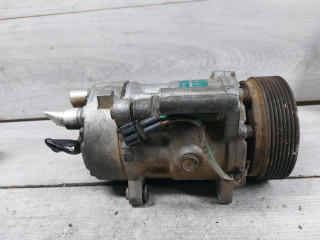 компрессор кондиционера Volkswagen Transporter T4 (1990 - 2003), 2.8 л., AMV, бензин, 7D0820805J