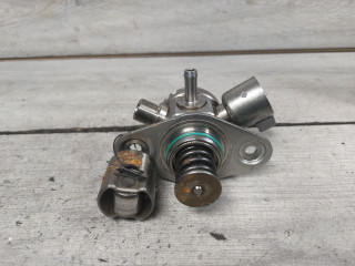 ТНВД Mercedes-Benz A-Класс W176 (2012 - 2015), 2.0 л., M 133.980, бензин, A1330700001, 1330700001