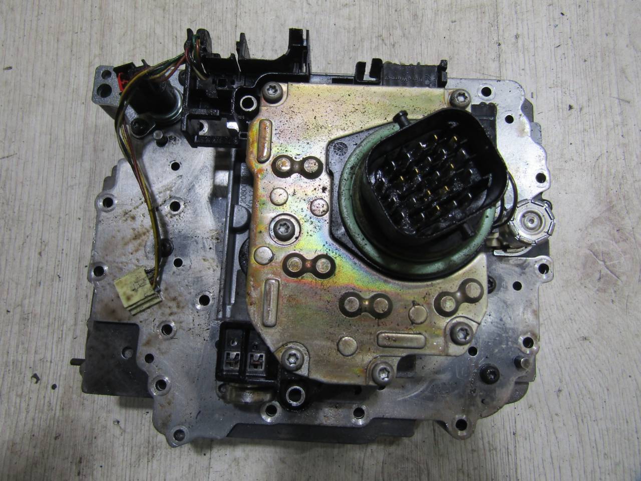 гидроблок АКПП Dodge Journey 1 поколение (2008 - 2011), 2.7 л., EER, бензин, АКПП, 05078723AC, 05078723AB - фото №1