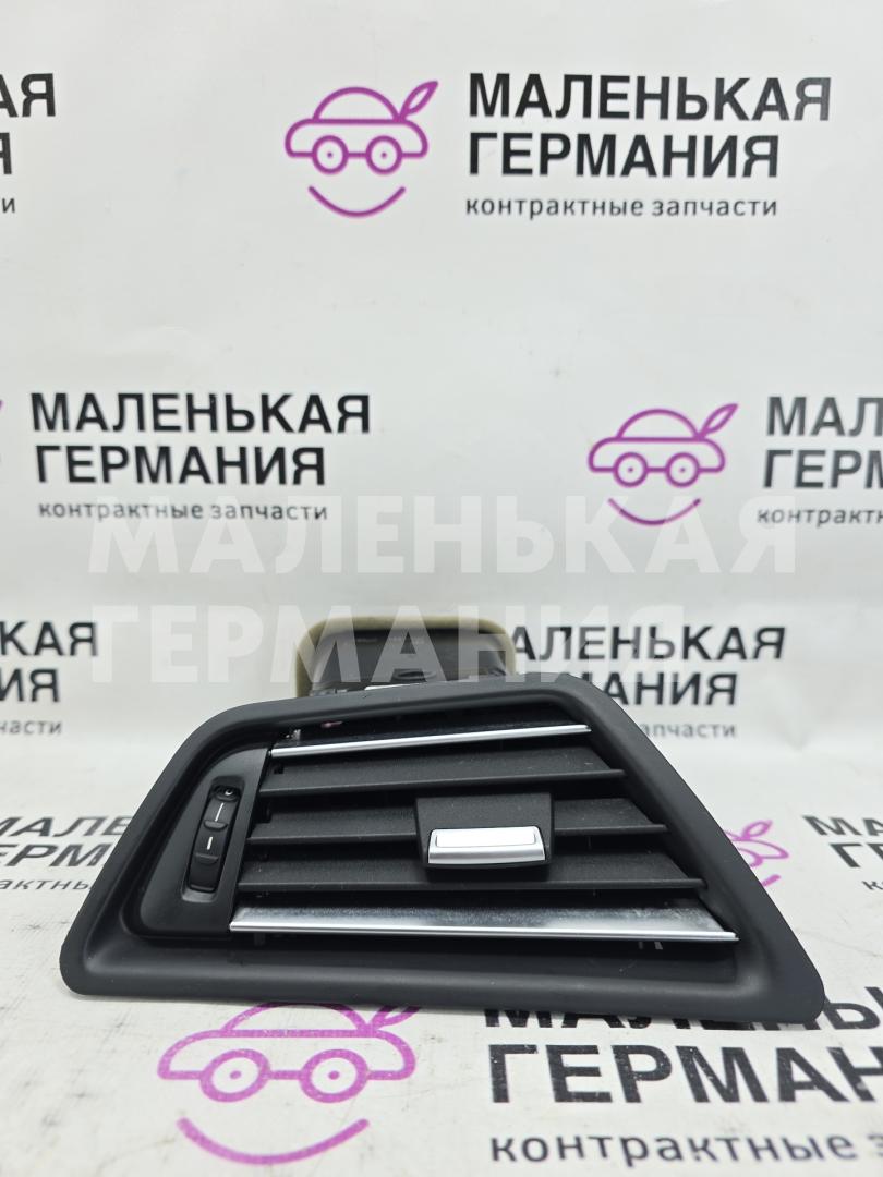 дефлектор обдува салона BMW 6 серия F06/F12/F13 2012, 4.4 л., N63 B44 B, бензин, АКПП, alpinweiss 3 (300), хетчбэк 5 дв., задний привод, правый руль, 64229197488, 9197488 - фото №1