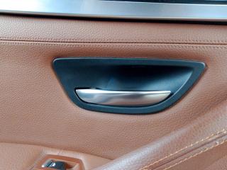 ручка внутренняя задняя левая BMW 5 серия F10/F11 [рестайлинг] F10 2013, 2.0 л., N20 B20 A, бензин, серебро, седан, 51217225689, 7225689