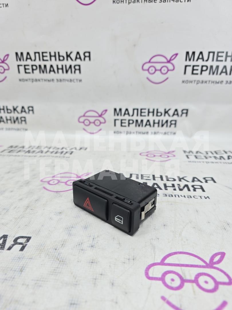 кнопка аварийной сигнализации BMW Z4 E85 2004, 3.0 л., M54 B30 (306S3), бензин, робот, кабриолет, 61318368920, 8368920 - фото №1