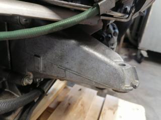 кронштейн двигателя Mercedes-Benz C-Класс W204 [рестайлинг] W204.048 2012, 1.8 л., M 271.860, бензин, АКПП, 149 белый, седан, задний привод, правый руль, A2712232304