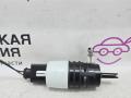 насос (моторчик) омывателя стекла Mercedes-Benz E-Класс W213/S213/C238/A238 2018, 2.0 л., M 274.920, бензин, АКПП, 149 polar white или polarweiss, седан, задний привод, правый руль, A0998660121, 0165454626 - фото №3