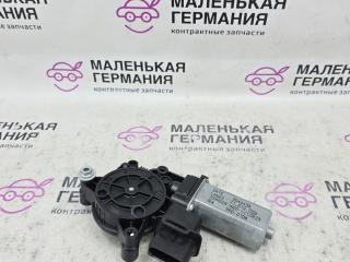 моторчик стеклоподъемника передний левый BMW X1 F48 2017, 2.0 л., B48 A20 B, бензин, АКПП, синий mediterranblau c10, полный привод, правый руль, 5000158, 67627354889, 7354889, 5YY0625