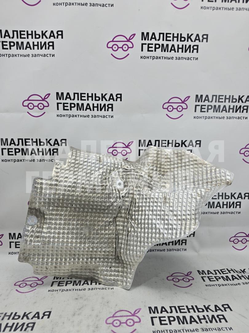 тепловой экран глушителя Mercedes-Benz A-Класс W176 (2012 - 2015), серый, правый руль, A2464660838 - фото №1