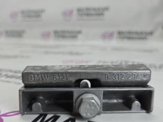 крепление аккумулятора BMW X1 F48 2016, 2.0 л., B47 C20 A, дизель, АКПП, alpinweiss 3 (300), передний привод, правый руль, 61219312294, 9312294