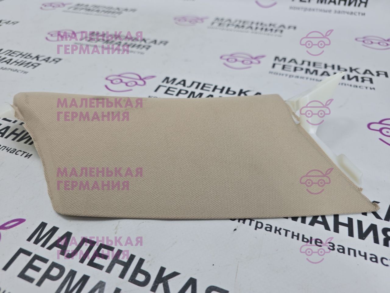 обшивка салона BMW X6 F16 2014, 3.0 л., N55 B30 A, бензин, АКПП, красный, правый руль, 51437324919, 7324919, 51437369045, 7369045 - фото №1