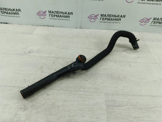 трубка охлаждающей жидкости Mercedes-Benz C-Класс W205/S205/C205 2014, 2.0 л., M 274.920, бензин, АКПП, белый, седан, задний привод, правый руль, A2742000215, A2742031382