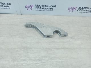 крепление стабилизатора / втулки стабилизатора BMW 5 серия G30/G31 G30 2017, 3.0 л., B58 B30 A, бензин, АКПП, темно-синий, седан, полный привод, 31356861473, 6861473