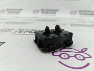 кожух электрических разъемов BMW 5 серия G30/G31 G30 2019, 4.4 л., N63 B44 C, бензин, АКПП, carbonschwarz metallic (416), седан, полный привод, 61139252800, 9252800