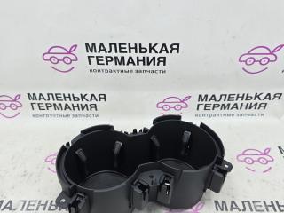 подстаканник Audi A5 F5 2018, 2.0 л., CVKB, бензин, АКПП, белый металлик 2y / s9r, хетчбэк 5 дв., правый руль, 8W0862533C