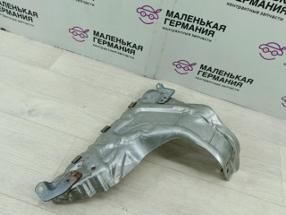 защита (экран) выпускного коллектора Mercedes-Benz C-Класс W205/S205/C205 2014, 2.0 л., M 274.920, бензин, АКПП, белый, седан, задний привод, правый руль, A2741420320