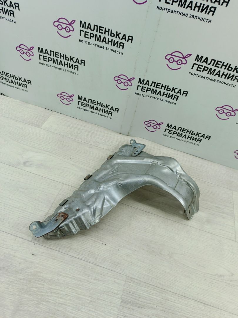 защита (экран) выпускного коллектора Mercedes-Benz C-Класс W205/S205/C205 2014, 2.0 л., M 274.920, бензин, АКПП, белый, седан, задний привод, правый руль, A2741420320 - фото №1