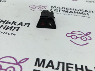 кнопка аварийной сигнализации BMW 5 серия G30/G31 G30 2019, 4.4 л., N63 B44 C, бензин, АКПП, carbonschwarz metallic (416), седан, полный привод, 61316993047, 34743201, 6993047