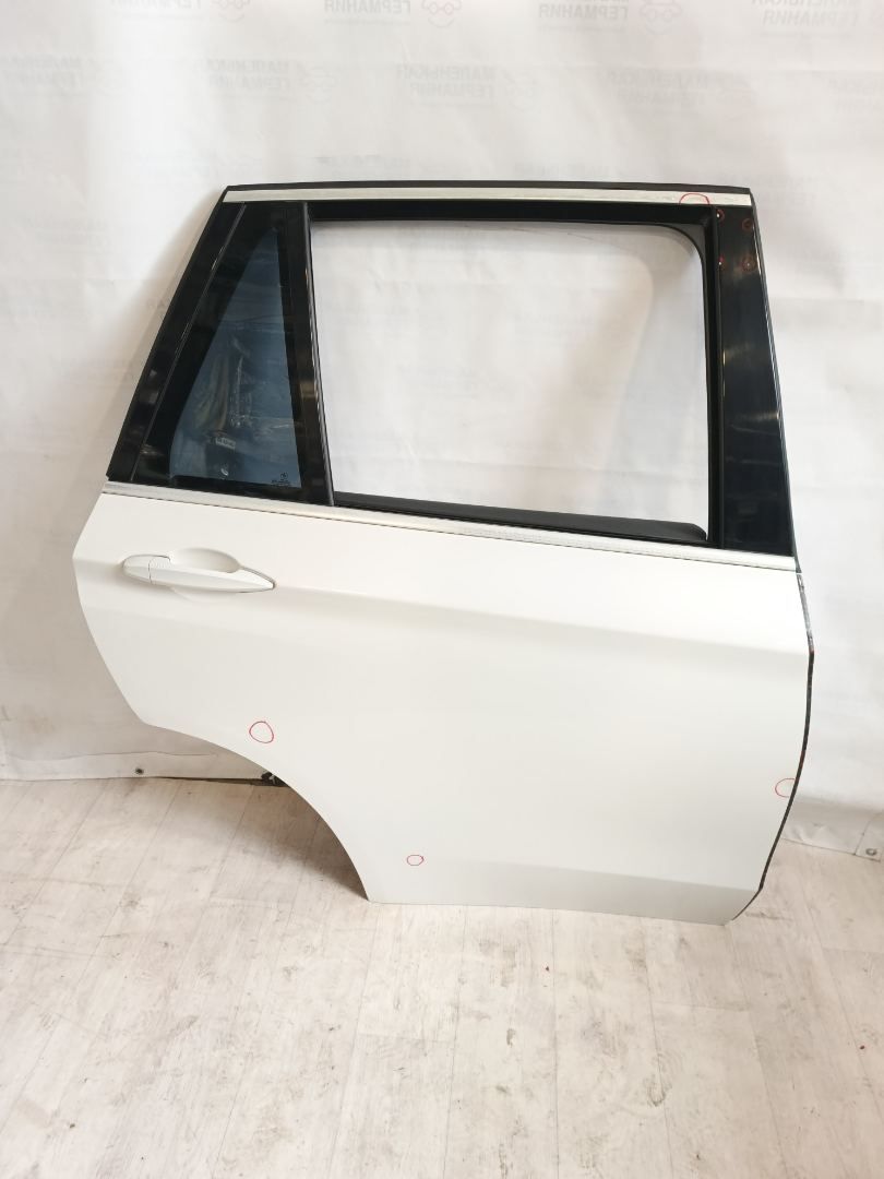 дверь задняя правая BMW X5 F15 2014, 3.0 л., N57 D30 A, дизель, АКПП, mineralweiss metallic (a96), полный привод, правый руль, 41517386740, 7386740 - фото №1