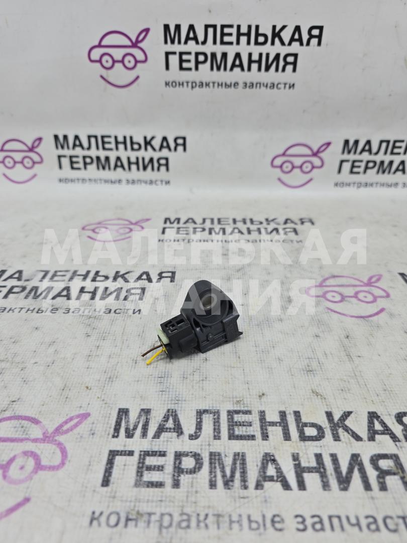 датчик удара Mercedes-Benz E-Класс W213/S213/C238/A238 2018, 2.0 л., M 274.920, бензин, АКПП, 149 polar white или polarweiss, седан, задний привод, правый руль, A2139051300, A0255456526 - фото №1