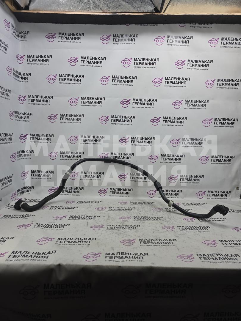 патрубок радиатора Mercedes-Benz C-Класс W205/S205/C205 W205.042 2014, 2.0 л., M 274.920, бензин, АКПП, 755 серый, седан, задний привод, правый руль, A2055019584 - фото №1