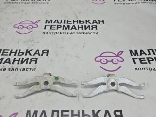 крепление форсунки BMW 5 серия F07/F10/F11 2010, 3.0 л., N55 B30 A, бензин, АКПП, 13537568663, 7568663