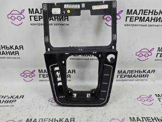 Декоративная накладка центральной консоли Volkswagen Passat B8 2015, 1.8 л., CJSA, бензин, робот, 2t/c9x чёрный перламутр, седан, правый руль, 3G2864263, 3G2864263Y12