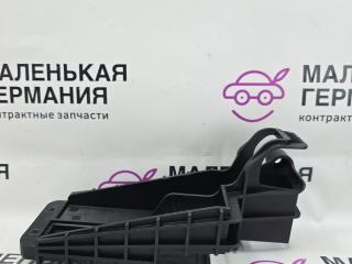 кронштейн педали BMW 6 серия F06/F12/F13 2012, 4.4 л., N63 B44 B, бензин, АКПП, alpinweiss 3 (300), хетчбэк 5 дв., задний привод, правый руль, 61359144254, 9144254