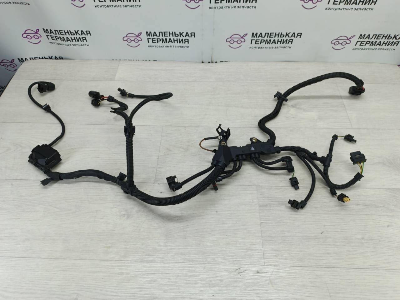 проводка двигателя BMW 6 серия F06/F12/F13 2013, 4.4 л., N63 B44 B, бензин, black sapphire metallic (475), 7599695 - фото №1