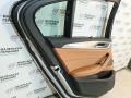 обшивка двери задняя левая BMW 5 серия G30/G31 G30 2018, 2.0 л., B48 B20 A, бензин, АКПП, a96 mineral-weiss metallic, седан, задний привод, правый руль, 51427477161, 7477161 - фото №3