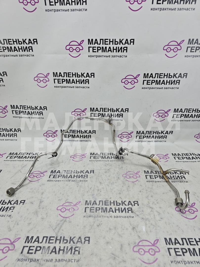 трубка топливная BMW 6 серия F06/F12/F13 2012, 4.4 л., N63 B44 B, бензин, АКПП, alpinweiss 3 (300), хетчбэк 5 дв., задний привод, правый руль, 13537641421, 7641421 - фото №1