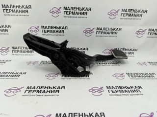 педаль тормоза BMW 5 серия G30/G31 G30 2019, 4.4 л., N63 B44 C, бензин, АКПП, carbonschwarz metallic (416), седан, полный привод, 35006866485, 6866485, 6874285