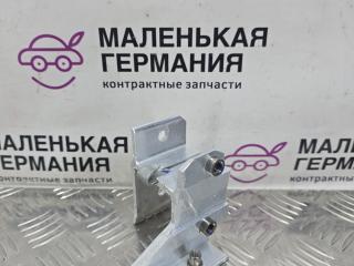 кронштейн радиатора BMW 3 серия F30/F31/F34 F30 2012, 2.0 л., N20 B20 B, бензин, АКПП, black-sapphire metallic (475), седан, задний привод, правый руль, 51647245796, 7245796