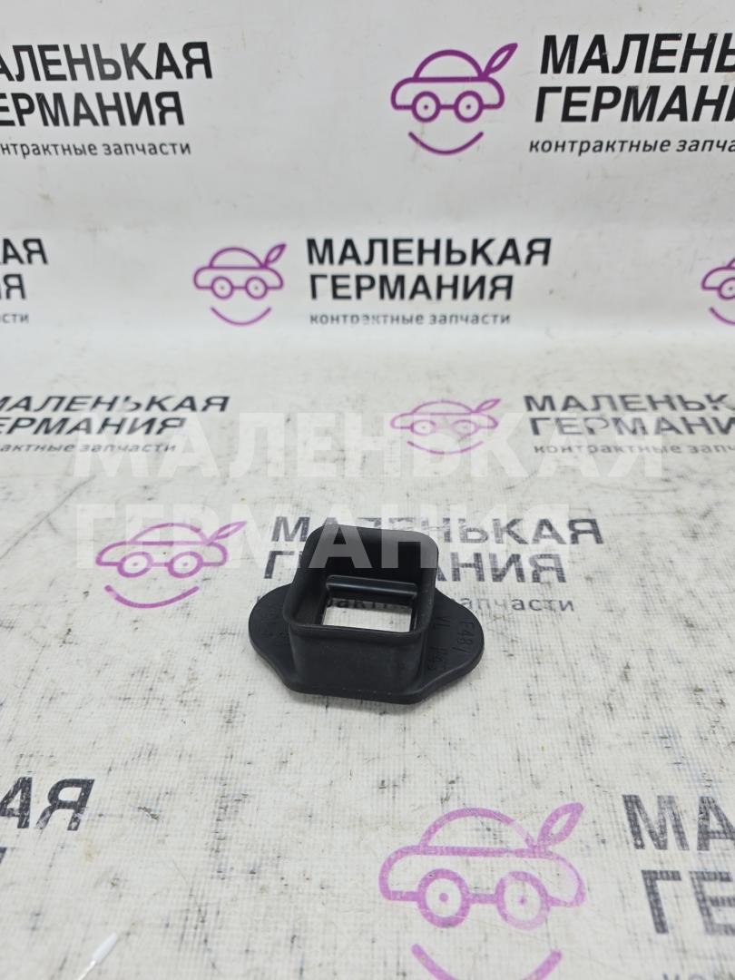 Уплотнитель перед. лев. BMW X1 F48 2017, 2.0 л., B48 A20 B, бензин, АКПП, синий mediterranblau c10, полный привод, правый руль, 51217357007, 7357007 - фото №1