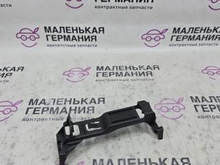 кронштейн (крепление) Audi A5 F5 2018, 2.0 л., CVKB, бензин, АКПП, белый металлик 2y / s9r, хетчбэк 5 дв., правый руль, 8W0907741