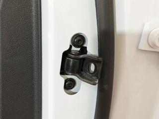 ограничитель открывания двери Audi A4 B9 2017, 2.0 л., CVKB, бензин, АКПП, 2y/s9r белый металлик, седан, передний привод, правый руль