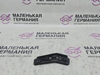 крепление ( кронштейн ) крыла BMW X1 F48 2016, 2.0 л., B47 C20 A, дизель, АКПП, alpinweiss 3 (300), передний привод, правый руль, 51117354768, 7354768
