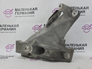 кронштейн двигателя BMW X5 E70 [рестайлинг] 2011, 3.0 л., N55 B30 A, бензин, АКПП, белый, правый руль, 22116797920, 6797920, 6797921