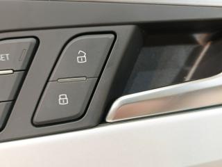 Кнопка блокировки двери Audi A5 F5 2018, 2.0 л., CVKB, бензин, АКПП, белый металлик 2y / s9r, хетчбэк 5 дв., правый руль, 8W2962108B