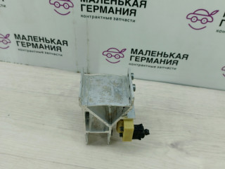 кронштейн радиатора BMW 5 серия G30/G31 G30 (2016 - 2020), 2.0 л., B47 D20 A, дизель, белый, седан, 51117357215, 7357215