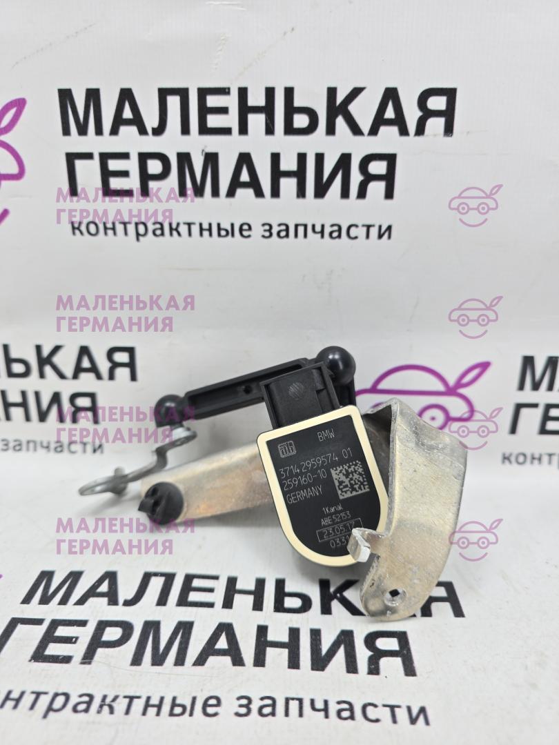 датчик дорожного просвета BMW 5 серия G30/G31 G31 2017, 2.0 л., B48 B20 B, бензин, АКПП, alpinweiss 3 (300), универсал, правый руль, 37142959574, 11210110, 37146869138, 2959474, 6873097, 3769138 - фото №1