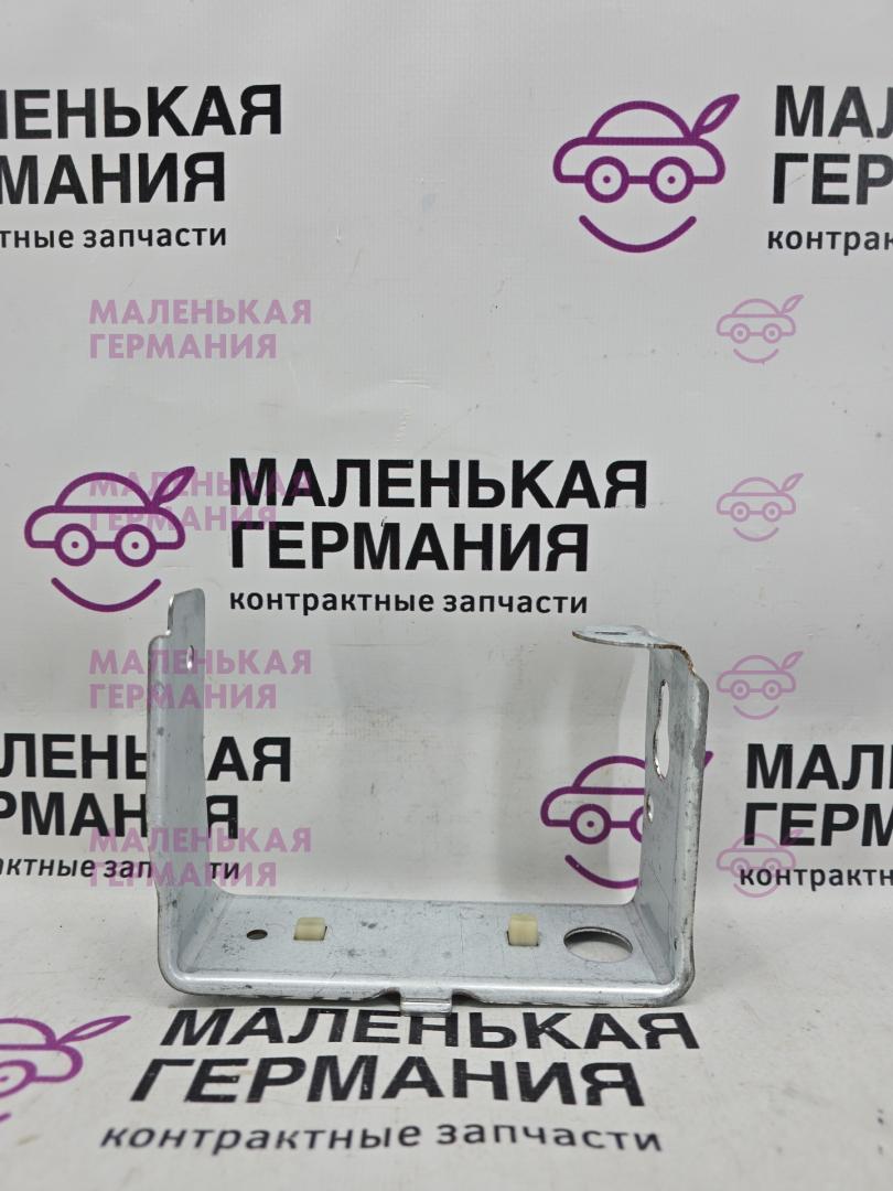 кронштейн (крепление) BMW X1 F48 2016, 2.0 л., B47 C20 A, дизель, АКПП, alpinweiss 3 (300), передний привод, правый руль, 51169292533, 9292533 - фото №1