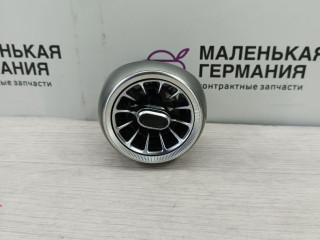 дефлектор обдува салона Mercedes-Benz C-Класс W205/S205/C205 2014, 2.0 л., M 274.920, бензин, АКПП, белый, седан, задний привод, правый руль, A2058304400