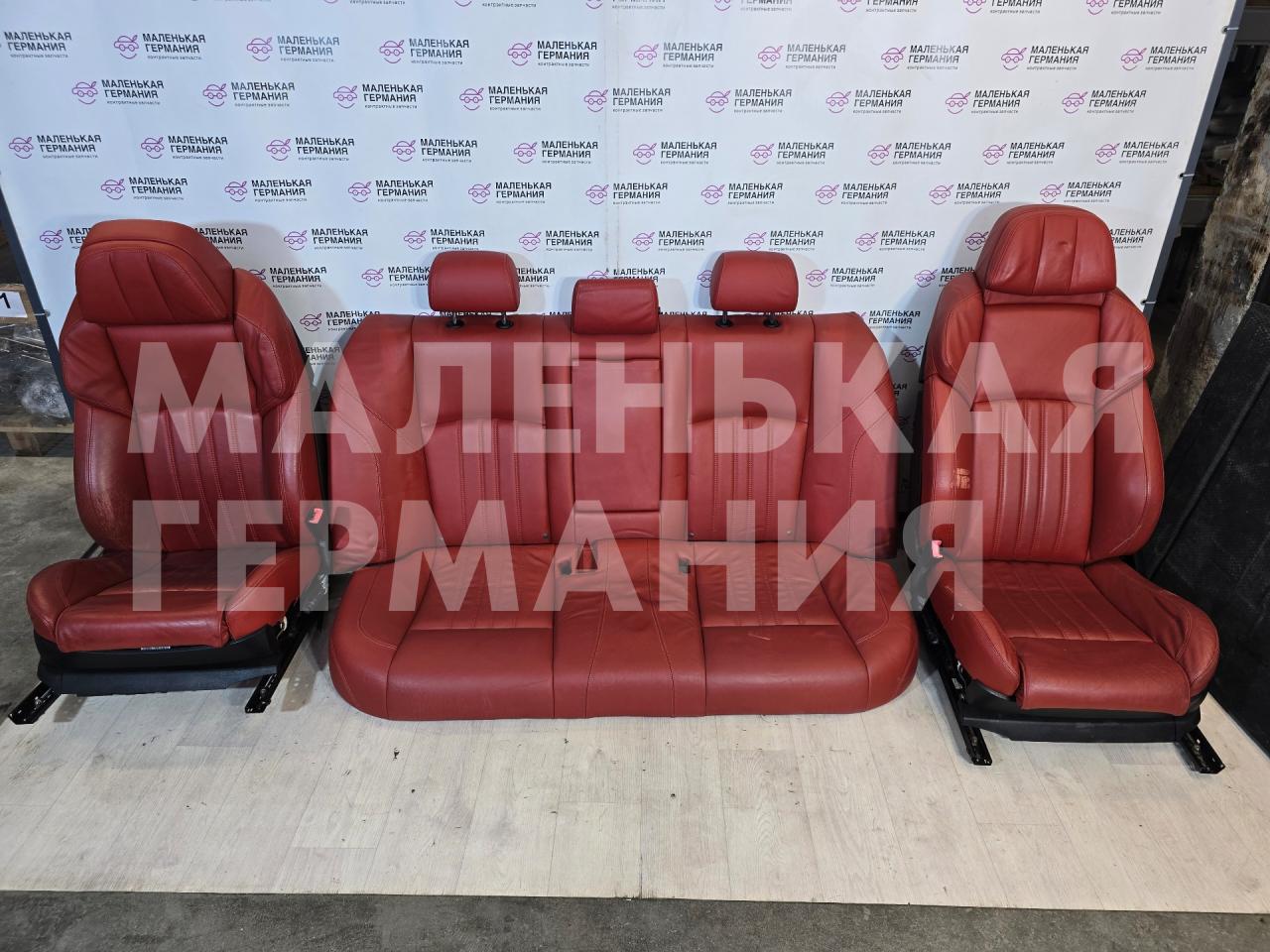 салон (комплект сидений) BMW M5 F10 2012, 4.4 л., S63 B44 B, бензин, робот, 300 alpinweiss 3, седан, задний привод, правый руль, 7844475, 6981782, 9162836, 9162835, 52207248497, 9231449, 9115306 - фото №1