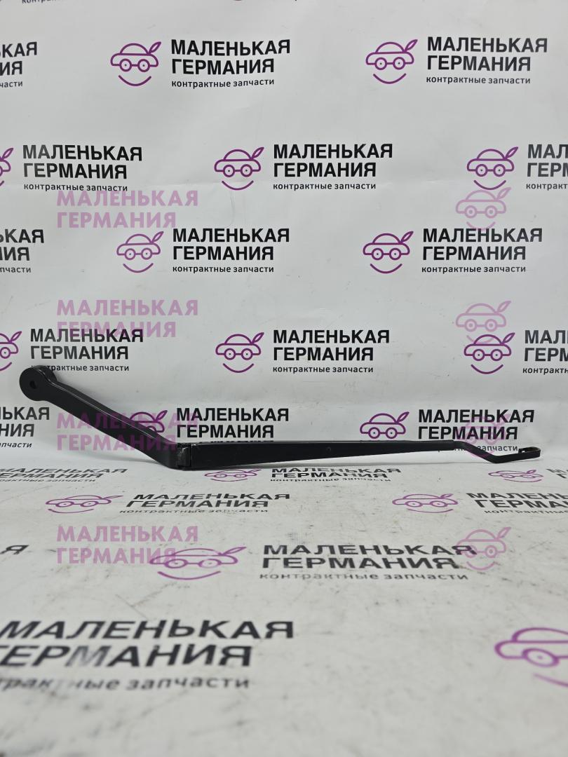 щеткодержатель (поводок стеклоочистителя, дворник) BMW X5 M F85 2016, 4.4 л., S63 B44 B, бензин, АКПП, donington grau (c28), полный привод, 61617304069, 7304069 - фото №1