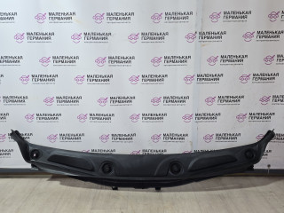 водосток планки обтекателя (жабо) BMW X1 F48 2017, 2.0 л., B48 A20 B, бензин, АКПП, синий mediterranblau c10, полный привод, правый руль, 51717350592, 7350592