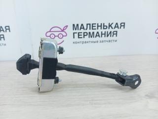 ограничитель открывания двери Lexus GS 3 поколение (2005 - 2008), 6863033140