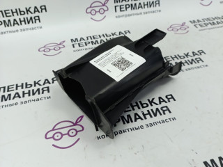 воздуховод тормозной правый BMW 5 серия G30/G31 G30 2019, 4.4 л., N63 B44 C, бензин, АКПП, carbonschwarz metallic (416), седан, полный привод, 51747394666, 7394666