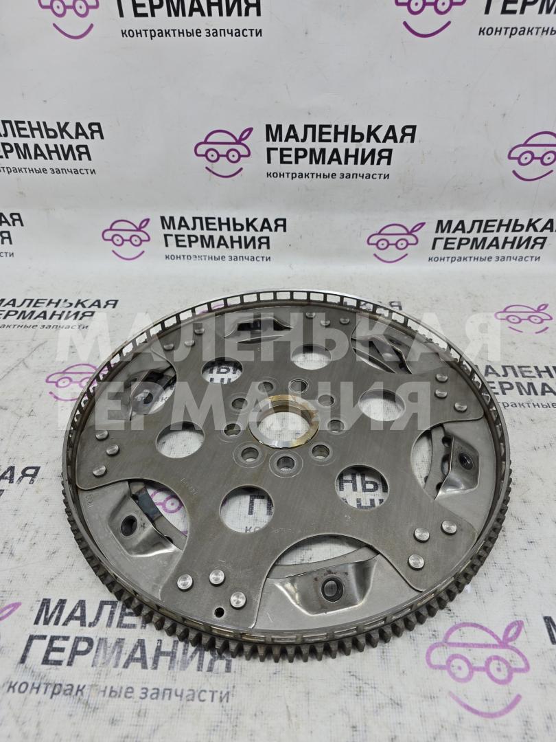 маховик BMW 6 серия F06/F12/F13 2012, 4.4 л., N63 B44 B, бензин, АКПП, alpinweiss 3 (300), хетчбэк 5 дв., задний привод, правый руль, 11227567151, 7567151 - фото №1