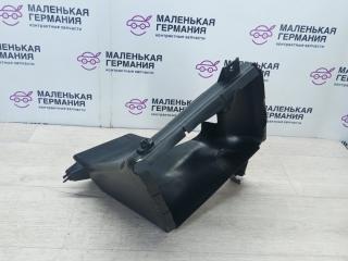 воздуховод (дефлектор) радиатора BMW 6 серия F06/F12/F13 2013, 4.4 л., N63 B44 B, бензин, black sapphire metallic (475), 51748050398, 8050398