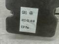 блок ABS Mercedes-Benz E-Класс W212 [рестайлинг] W212 (2013 - 2016), 2.0 л., M 274.920, бензин, синий, седан, задний привод, правый руль, A2124311948 - фото №3