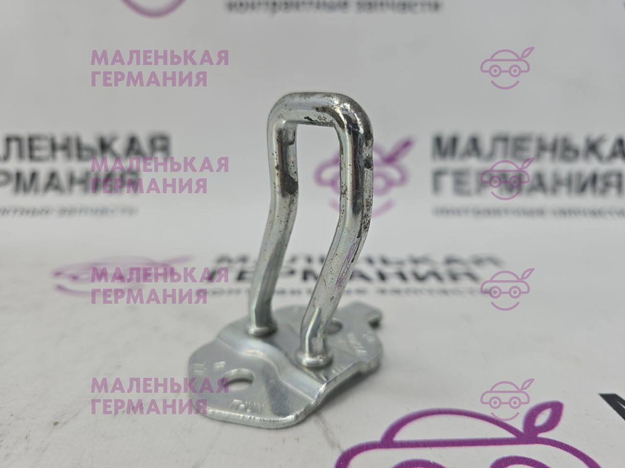 замок багажника BMW 5 серия G30/G31 G30 2019, 4.4 л., N63 B44 C, бензин, АКПП, carbonschwarz metallic (416), седан, полный привод, 51247357094, 7357094 - фото №1